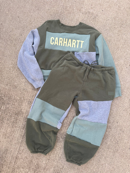Green sweatpant set (s/m)